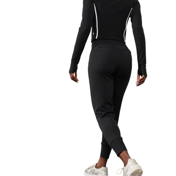 NWT Athleta Venice Joggers Medium Tall Black - Picture 13 of 16